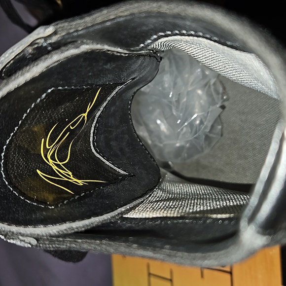 PROJECT XIION RARE Black/Gold Classic Hi-Top Womens Sneaker/Tristan Guthrie-Sz 9 - Picture 9 of 13